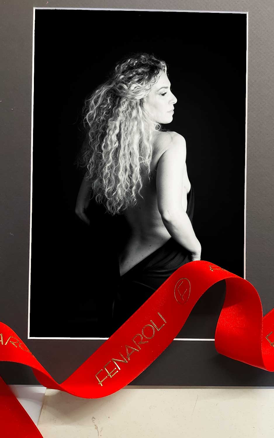 donna fotografata da fenaroli atelier Brescia stampa fotografica